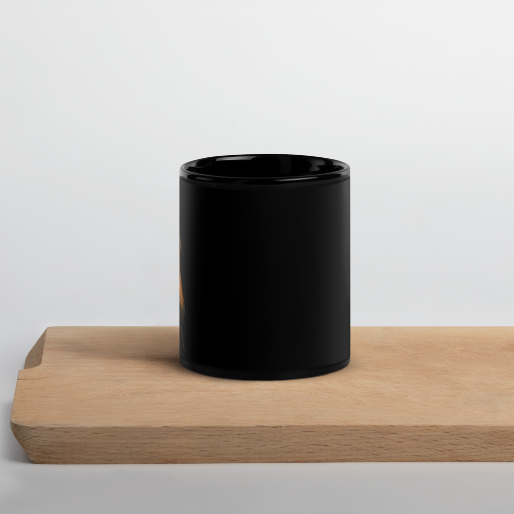 Elegante Pferdetasse – Schwarze Keramik mit naturgetreuem Motiv