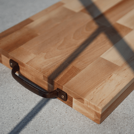RM BRETT XXL - Massiv aus Buchenleimholz – mit Gusseisen-Griff – 60 × 40 × 5,5 cm