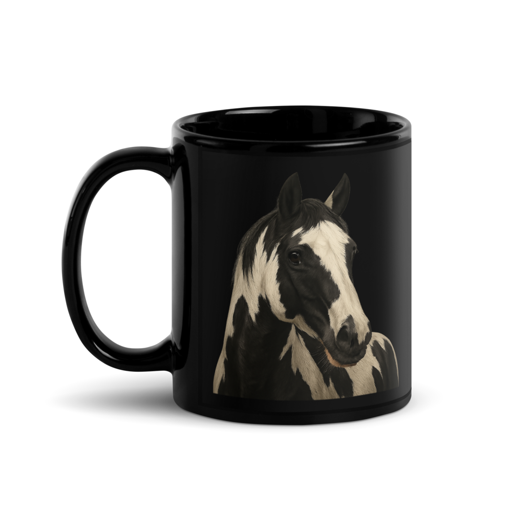 Wunderschöne Pferdetasse – Schwarze Keramik mit naturgetreuem Motiv