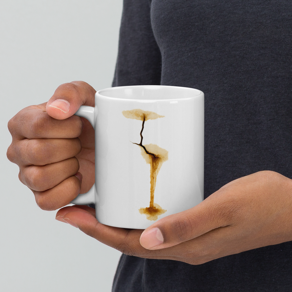 Undicht, aber ehrlich – Die kaputte Kaffeetasse